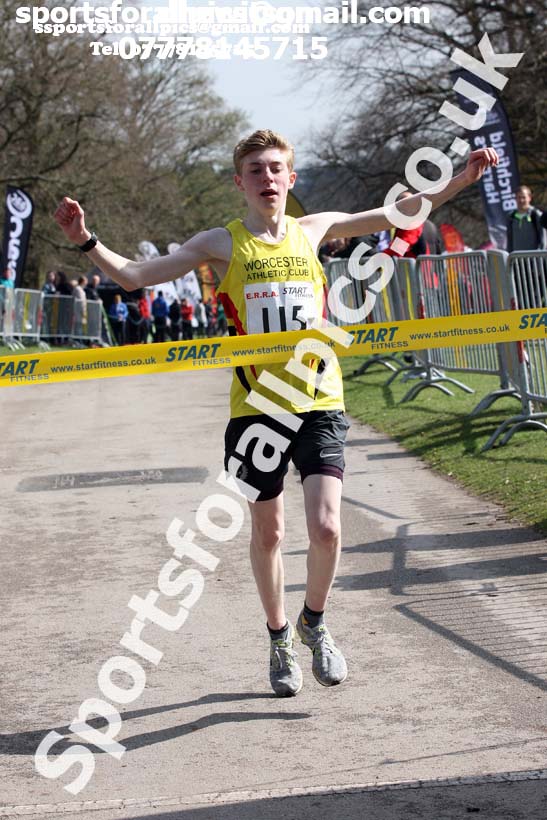 Mens under-17s 5k road race, 2018 ERRA Under-17s and Under-15s 5k Champs, Sutton Coldfield. Photo: David T. Hewitson/Sports for All Pics